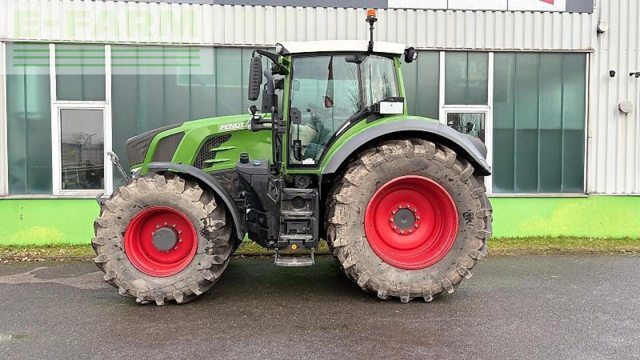 Fendt 828 vario power+ PowerPlus - Tractor: afbeelding 3 Fendt 828 vario power+ PowerPlus - Tractor: afbeelding 3