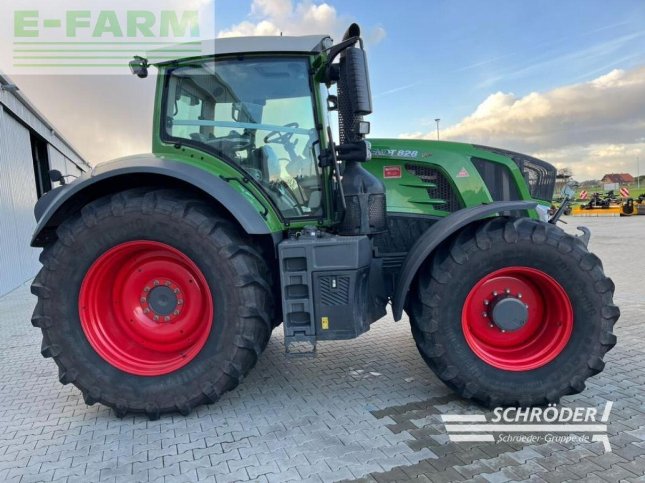 Fendt 828 vario s4 profi plus ProfiPlus - Tractor: afbeelding 2 Fendt 828 vario s4 profi plus ProfiPlus - Tractor: afbeelding 2