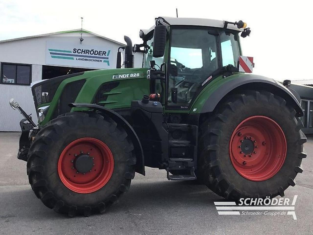 Fendt 828 vario s4 profi plus ProfiPlus - Tractor: afbeelding 3 Fendt 828 vario s4 profi plus ProfiPlus - Tractor: afbeelding 3