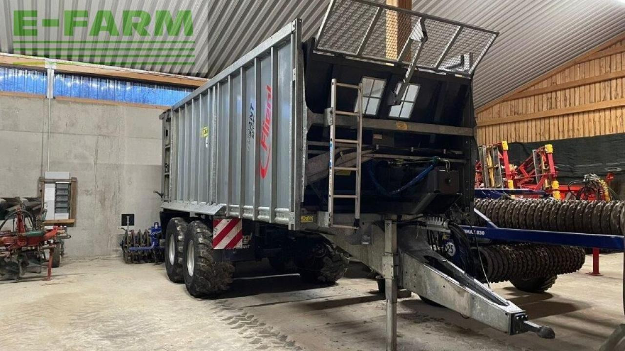Fliegl gigant asw 268 netto 32000 € - Landbouwkipper: afbeelding 4 Fliegl gigant asw 268 netto 32000 € - Landbouwkipper: afbeelding 4
