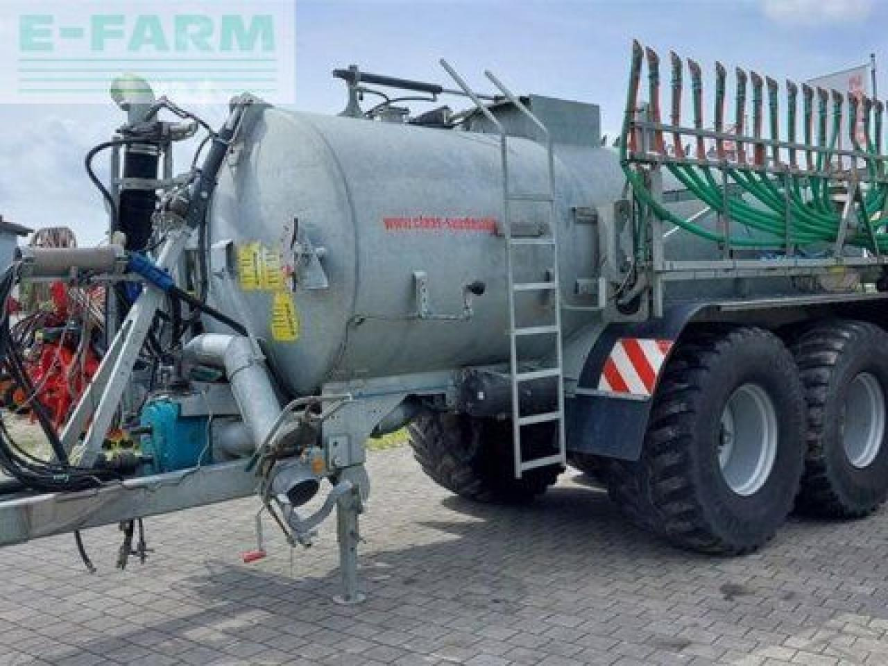 Fliegl pfw 16000 tandem fox - Mesttank: afbeelding 2 Fliegl pfw 16000 tandem fox - Mesttank: afbeelding 2