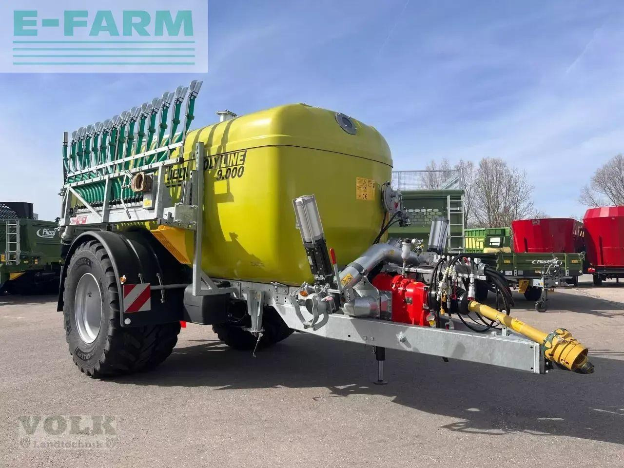 Fliegl pfw 9000 poly line einachs - Zelfrijdende veldspuit: afbeelding 2 Fliegl pfw 9000 poly line einachs - Zelfrijdende veldspuit: afbeelding 2