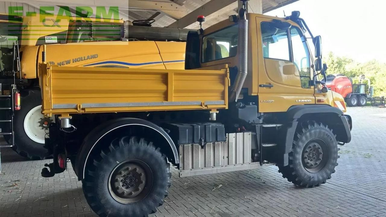 Mercedes-Benz unimog u427 - Gemeentelijke machine/ Speciaal: afbeelding 2 Mercedes-Benz unimog u427 - Gemeentelijke machine/ Speciaal: afbeelding 2