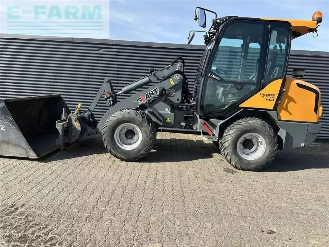 Giant v5003 x-tra hd - Minigraafmachine: afbeelding 1 Giant v5003 x-tra hd - Minigraafmachine: afbeelding 1
