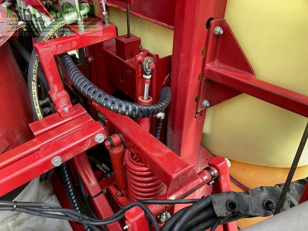 Getrokken veldspuit Hardi master plus 18m twin stream: afbeelding 16