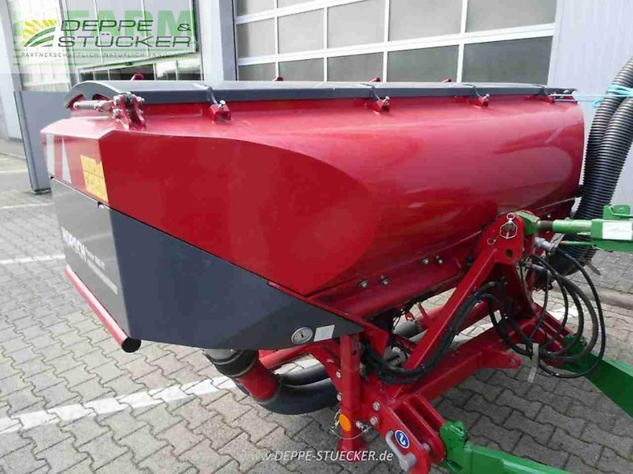Horsch taro 6 sl mit fronttank partner 1600ft - Zaaimachine: afbeelding 3 Horsch taro 6 sl mit fronttank partner 1600ft - Zaaimachine: afbeelding 3