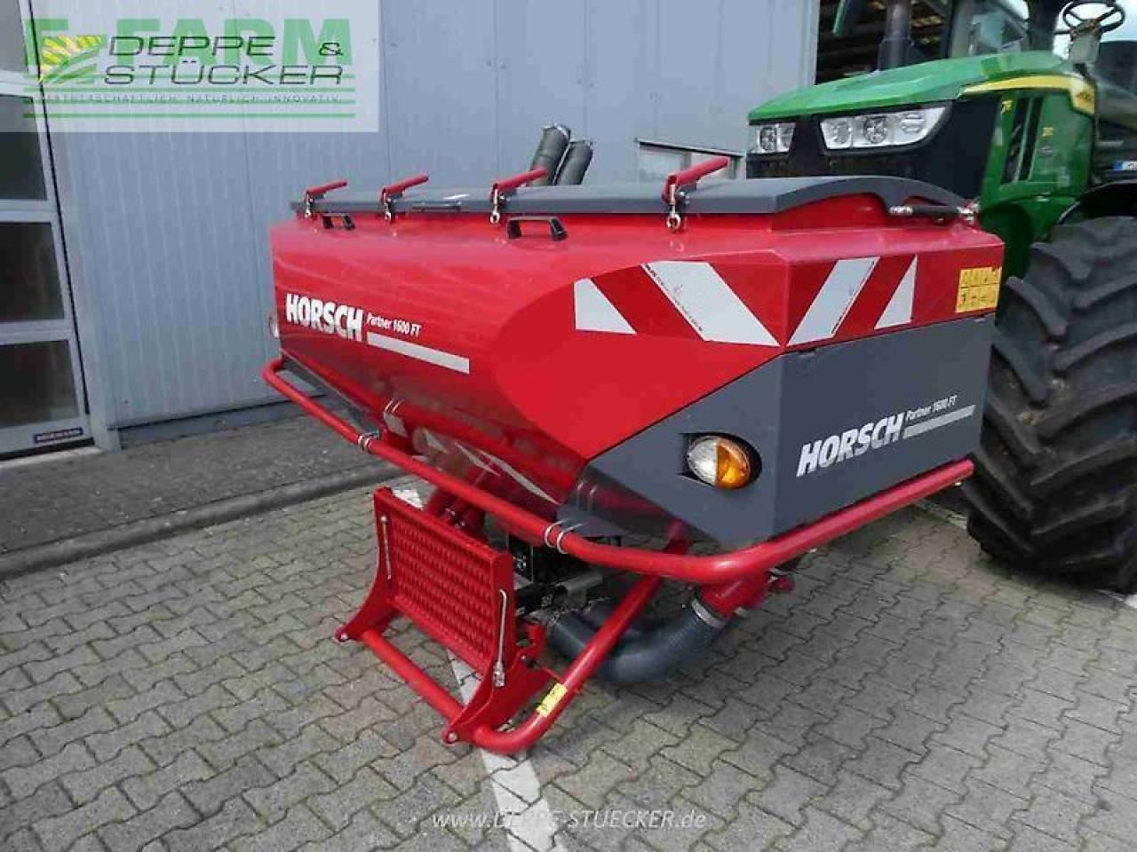 Horsch taro 6 sl mit fronttank partner 1600ft - Zaaimachine: afbeelding 2 Horsch taro 6 sl mit fronttank partner 1600ft - Zaaimachine: afbeelding 2