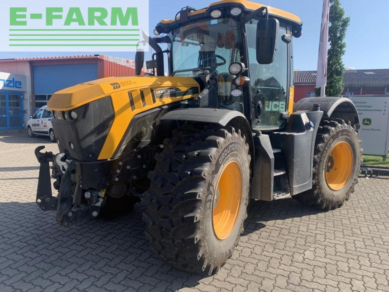 JCB 4220 fasttrac mit jd-autotrac vorbereitung + stoll konsolen - Tractor: afbeelding 1 JCB 4220 fasttrac mit jd-autotrac vorbereitung + stoll konsolen - Tractor: afbeelding 1