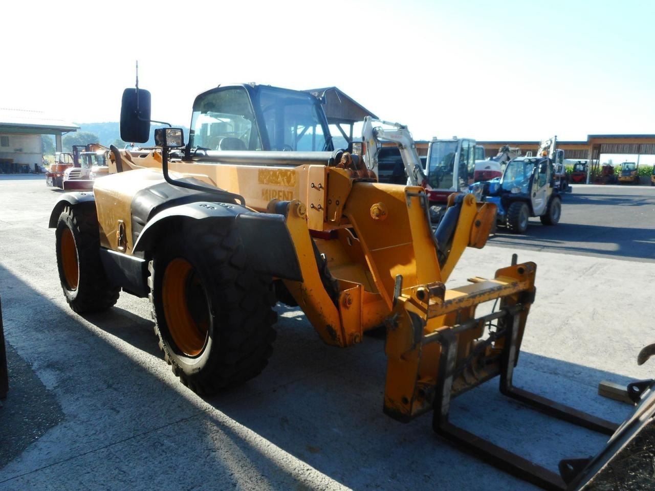 JCB jcb 533-105 ( 3,3t - 10,5m ) - Verreiker: afbeelding 5 JCB jcb 533-105 ( 3,3t - 10,5m ) - Verreiker: afbeelding 5