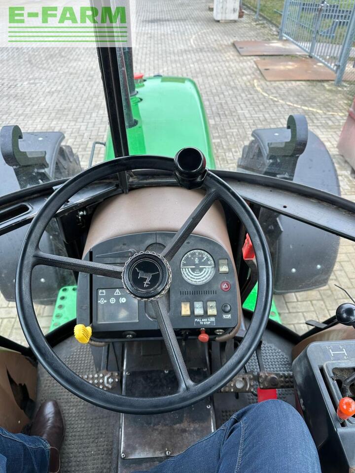 John Deere 2850 - Tractor: afbeelding 4 John Deere 2850 - Tractor: afbeelding 4