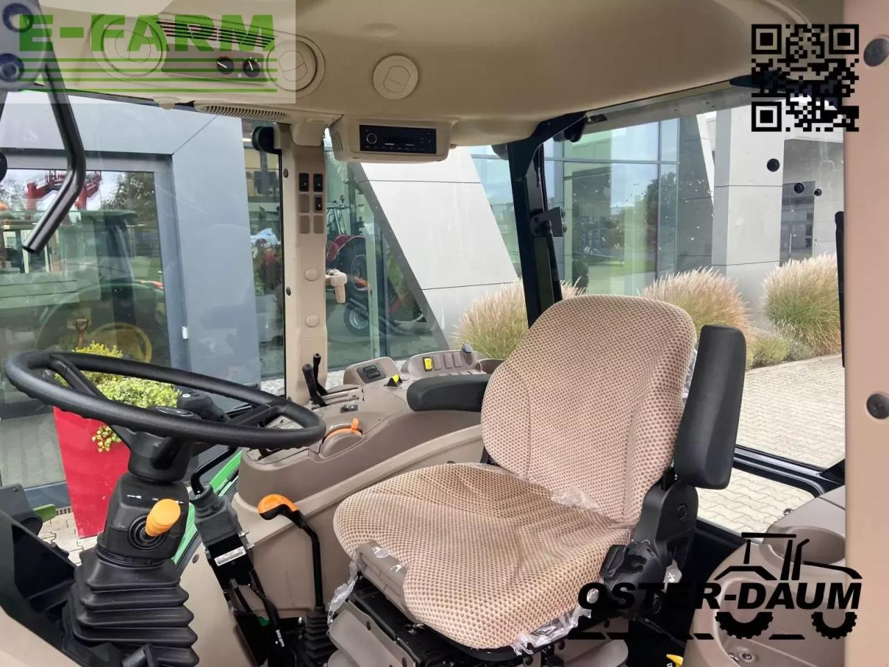 John Deere 5058e - Tractor: afbeelding 4 John Deere 5058e - Tractor: afbeelding 4