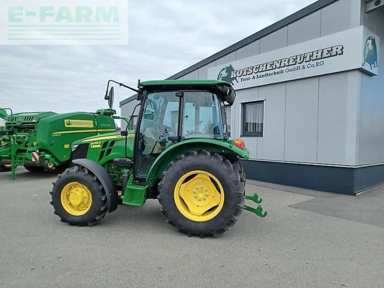 John Deere 5058e - Tractor: afbeelding 2 John Deere 5058e - Tractor: afbeelding 2