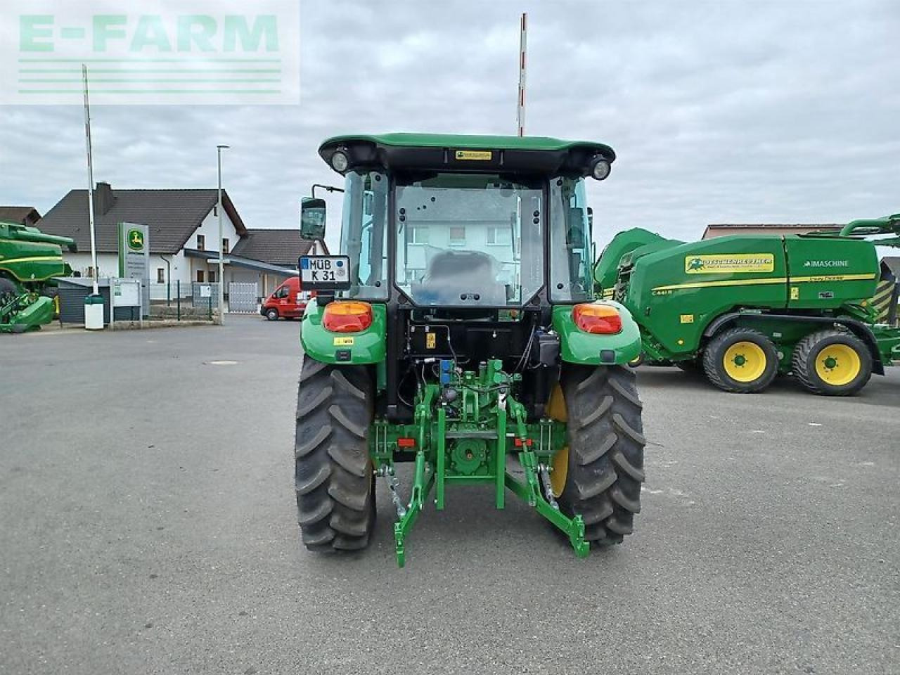 John Deere 5058e - Tractor: afbeelding 3 John Deere 5058e - Tractor: afbeelding 3