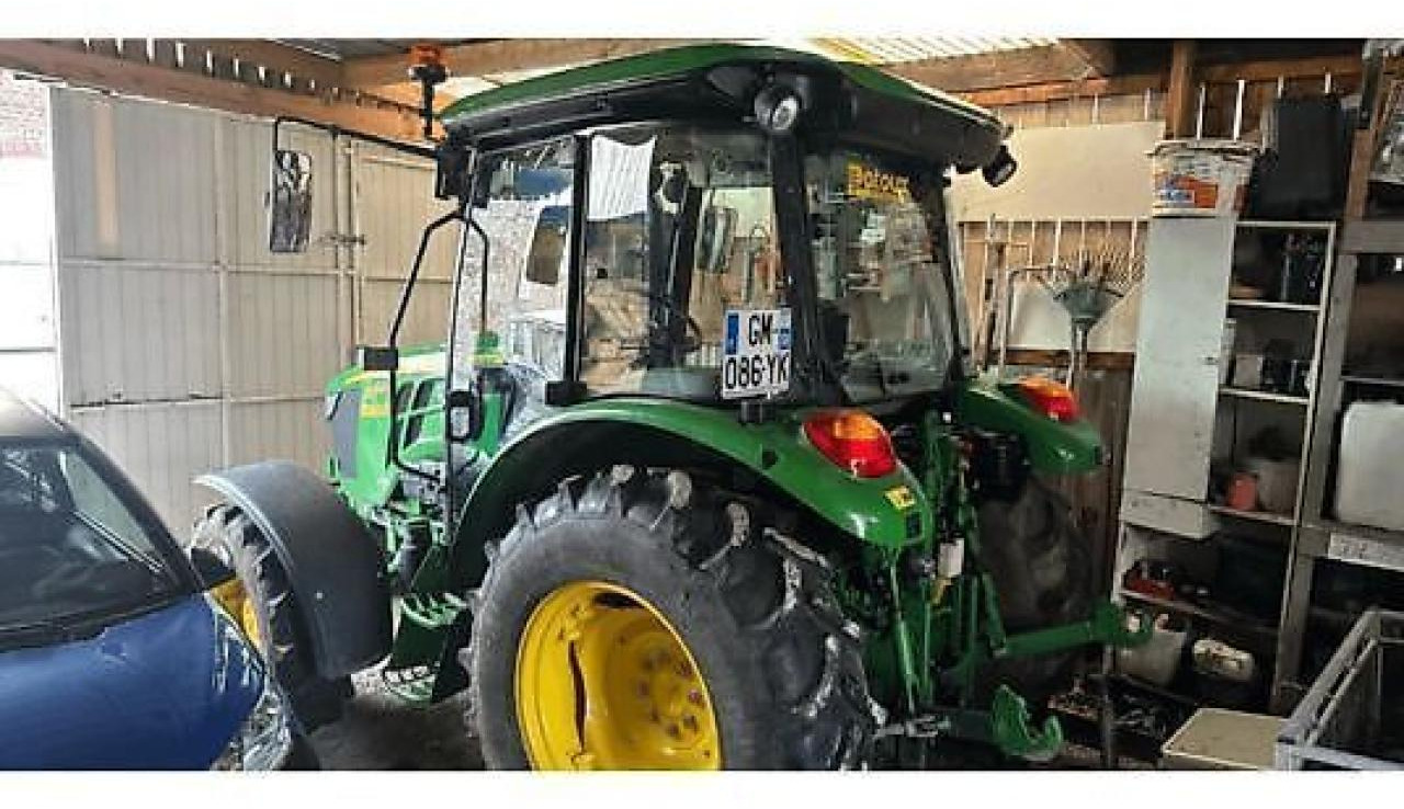 John Deere 5058e - Tractor: afbeelding 3 John Deere 5058e - Tractor: afbeelding 3
