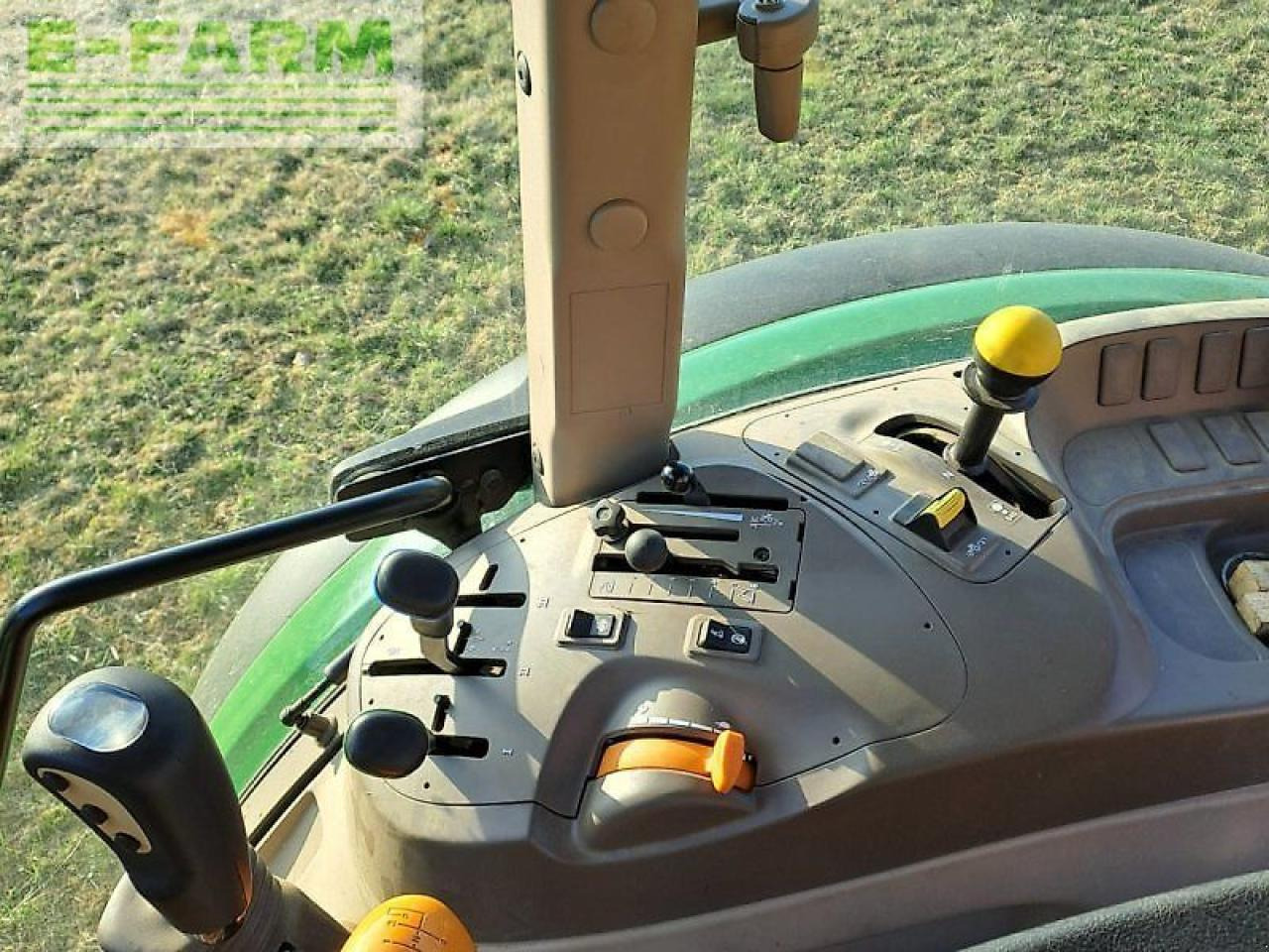 John Deere 5070 m - Tractor: afbeelding 4 John Deere 5070 m - Tractor: afbeelding 4