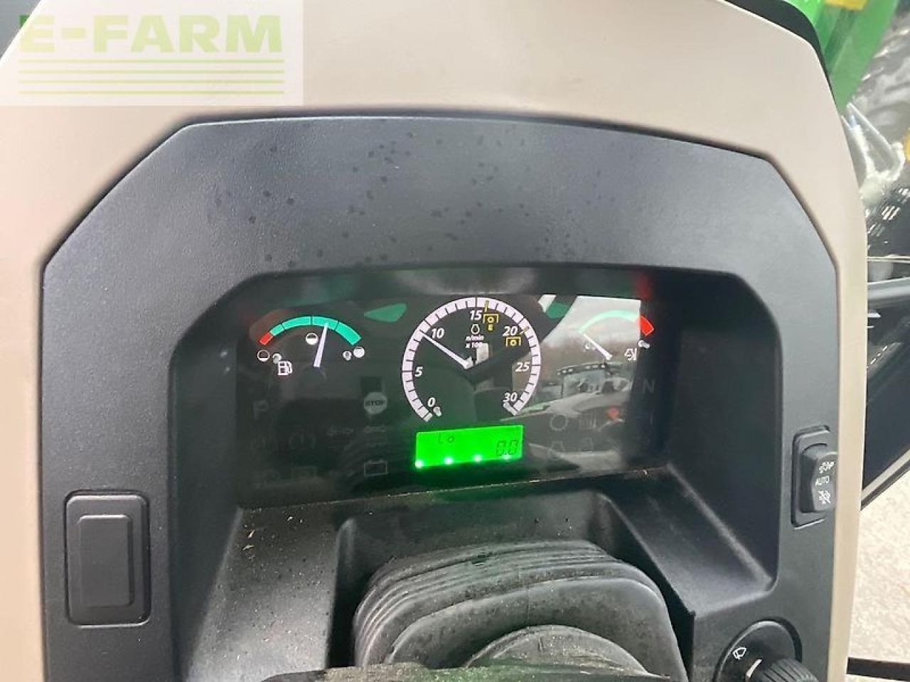 Tractor John Deere 5075 e: afbeelding 6