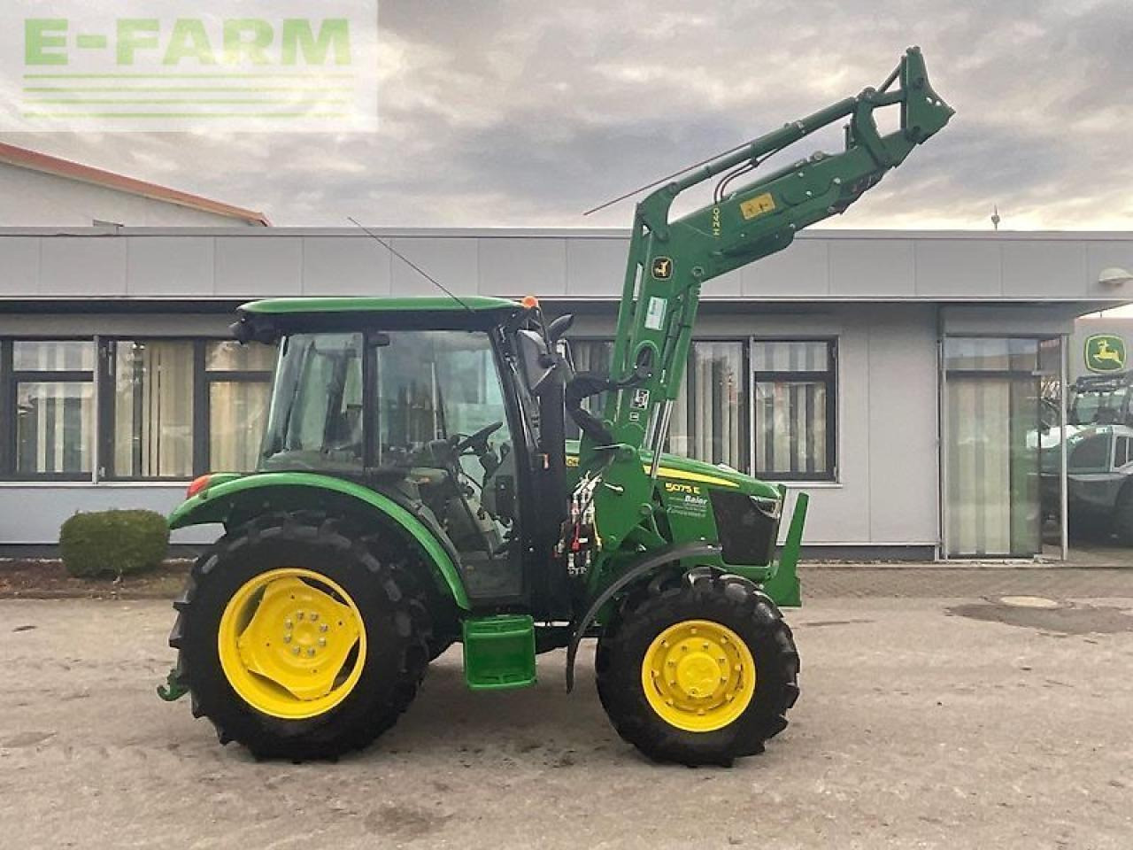 John Deere 5075 e - Tractor: afbeelding 2 John Deere 5075 e - Tractor: afbeelding 2