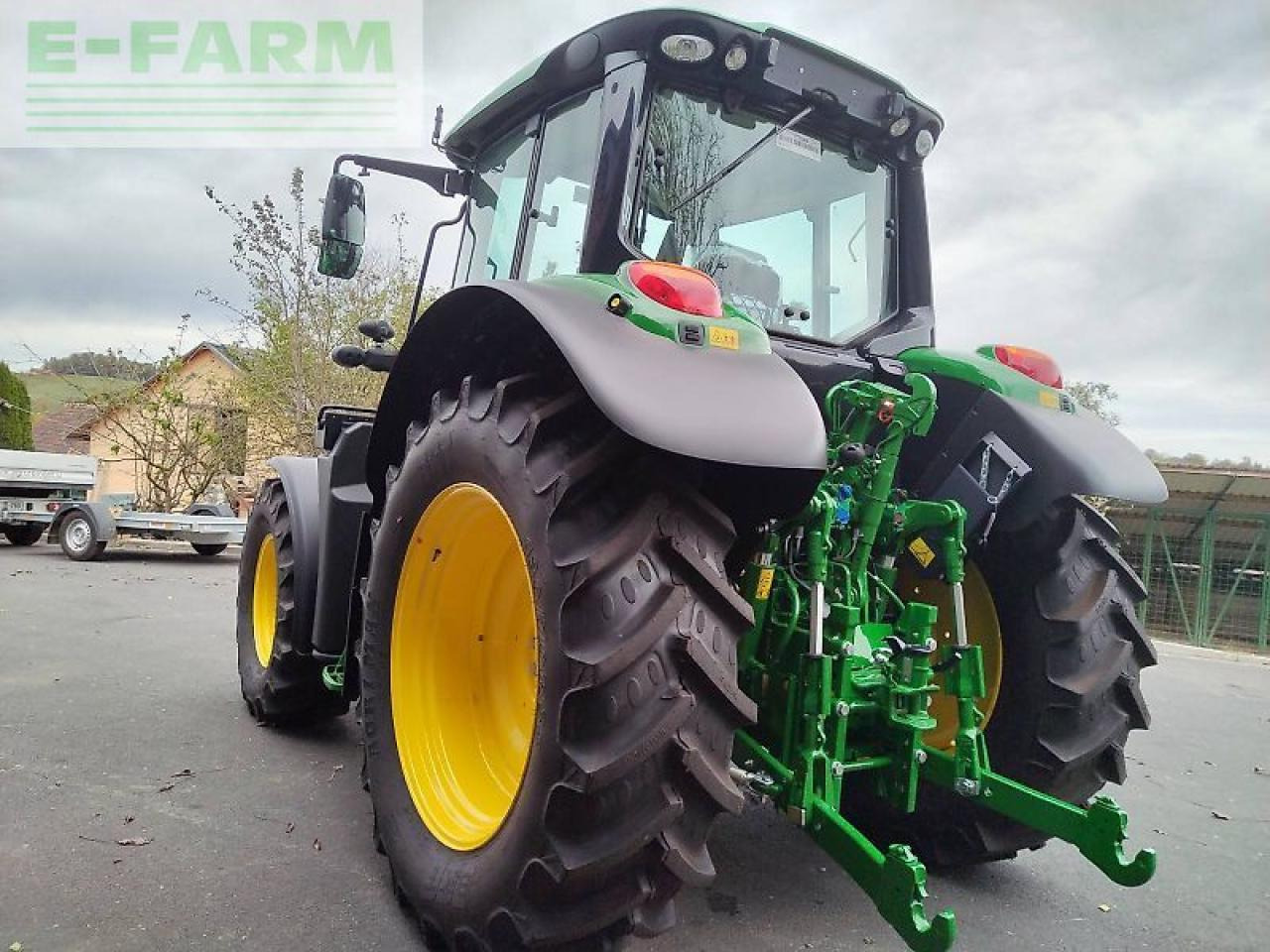 John Deere 6100m - Tractor: afbeelding 4 John Deere 6100m - Tractor: afbeelding 4
