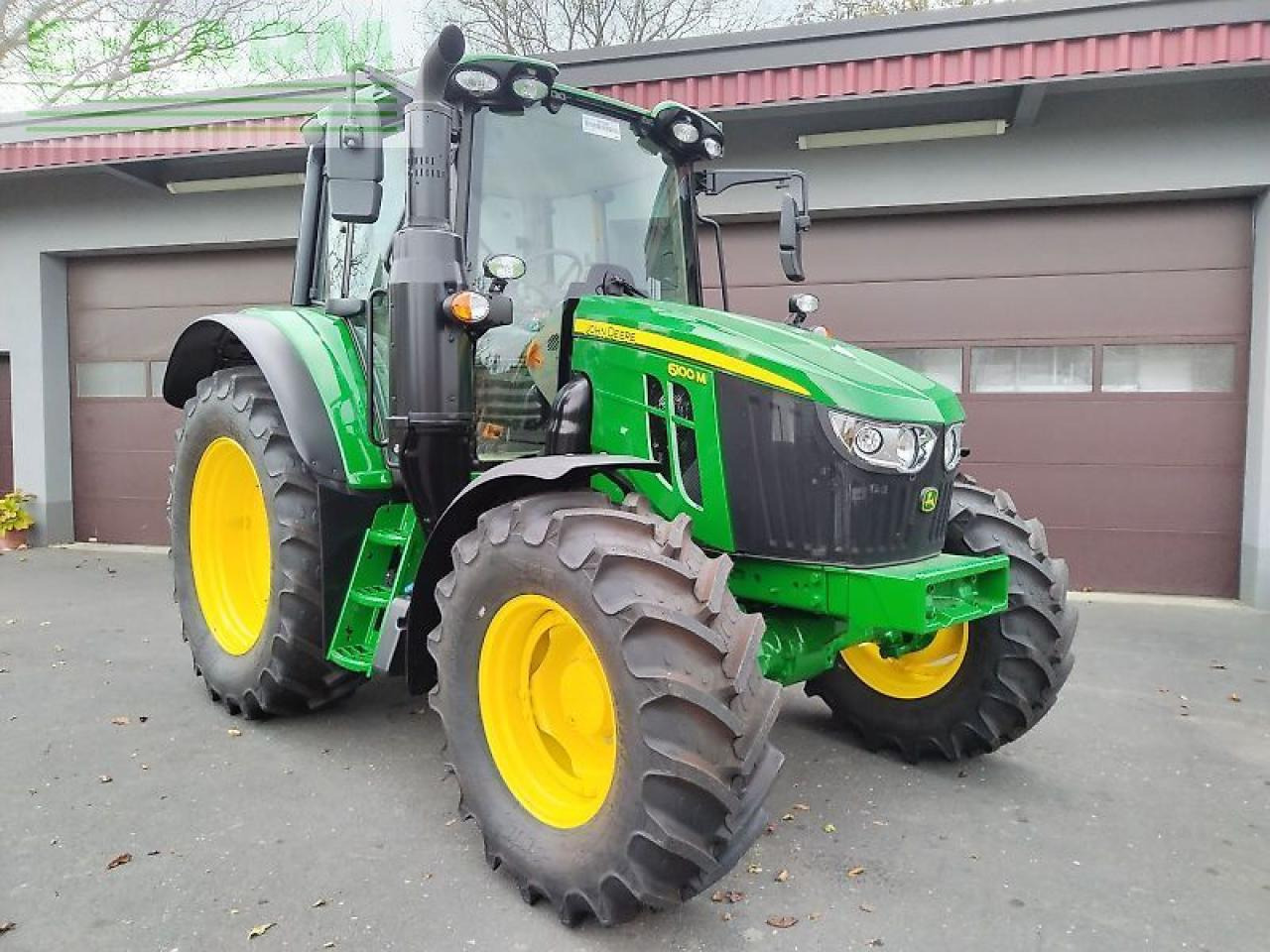 John Deere 6100m - Tractor: afbeelding 1 John Deere 6100m - Tractor: afbeelding 1