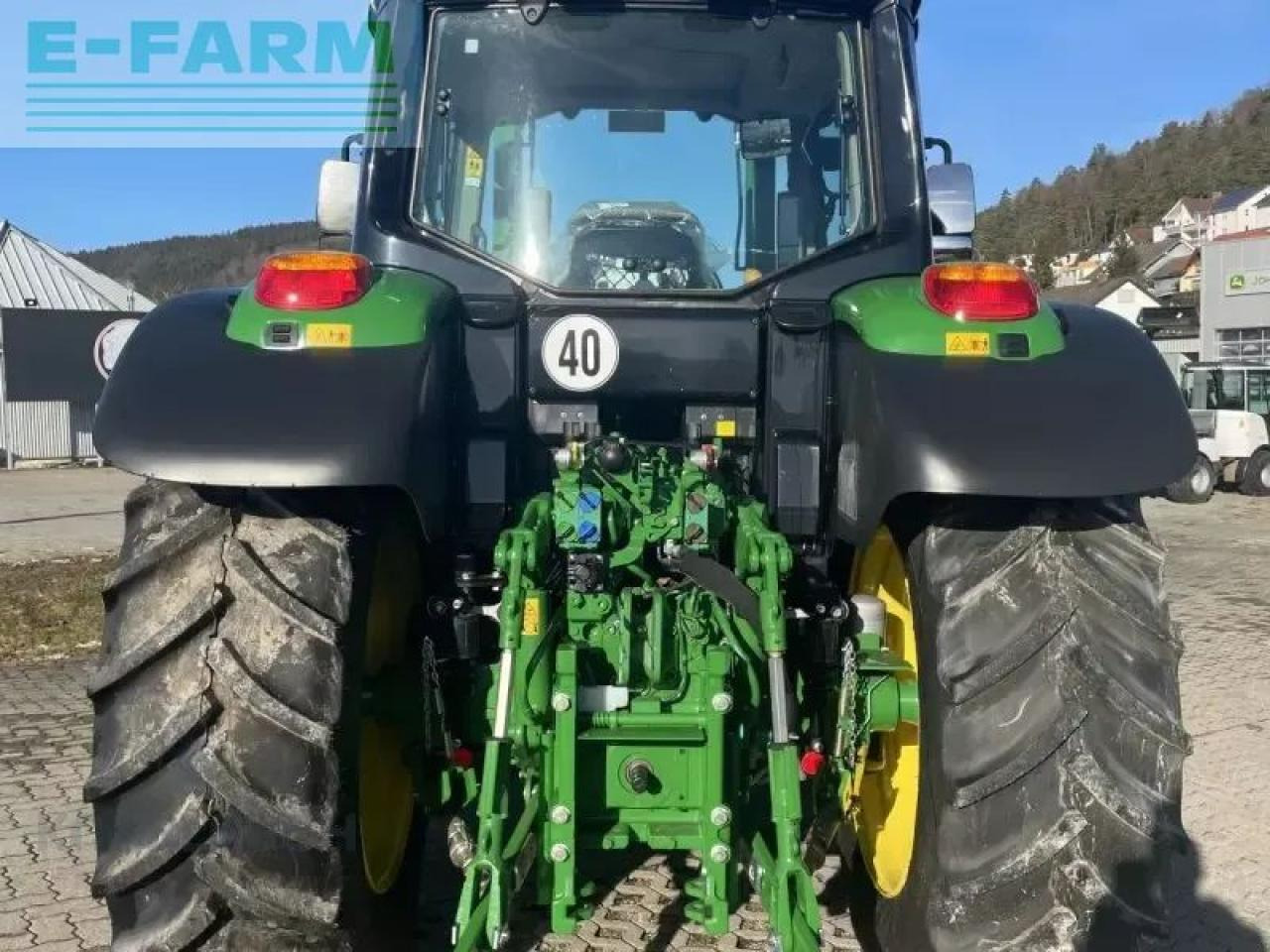 John Deere 6100m - Tractor: afbeelding 5 John Deere 6100m - Tractor: afbeelding 5