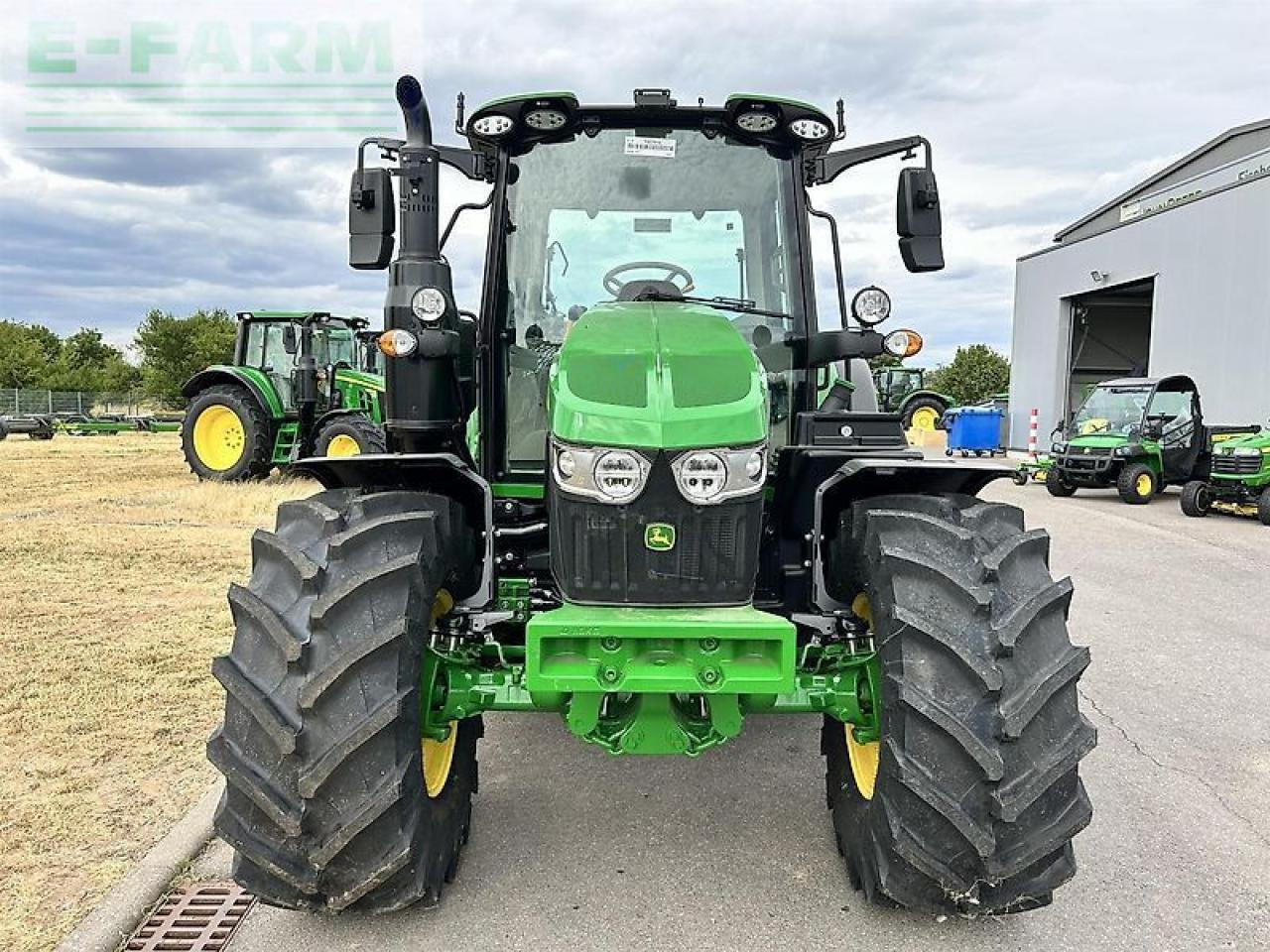 John Deere 6100m aq+ demo - Tractor: afbeelding 2 John Deere 6100m aq+ demo - Tractor: afbeelding 2