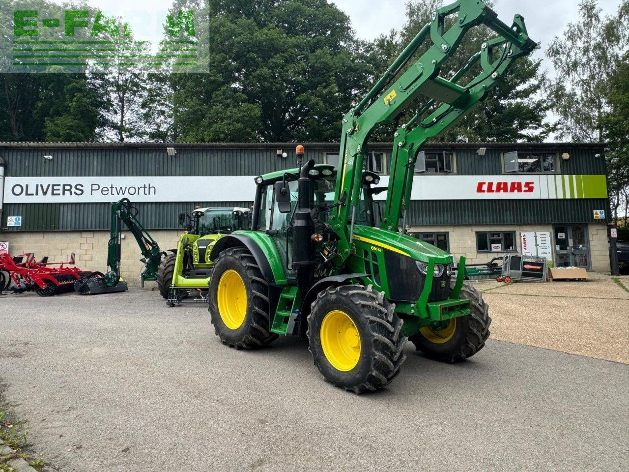 John Deere 6110M - Tractor: afbeelding 1 John Deere 6110M - Tractor: afbeelding 1