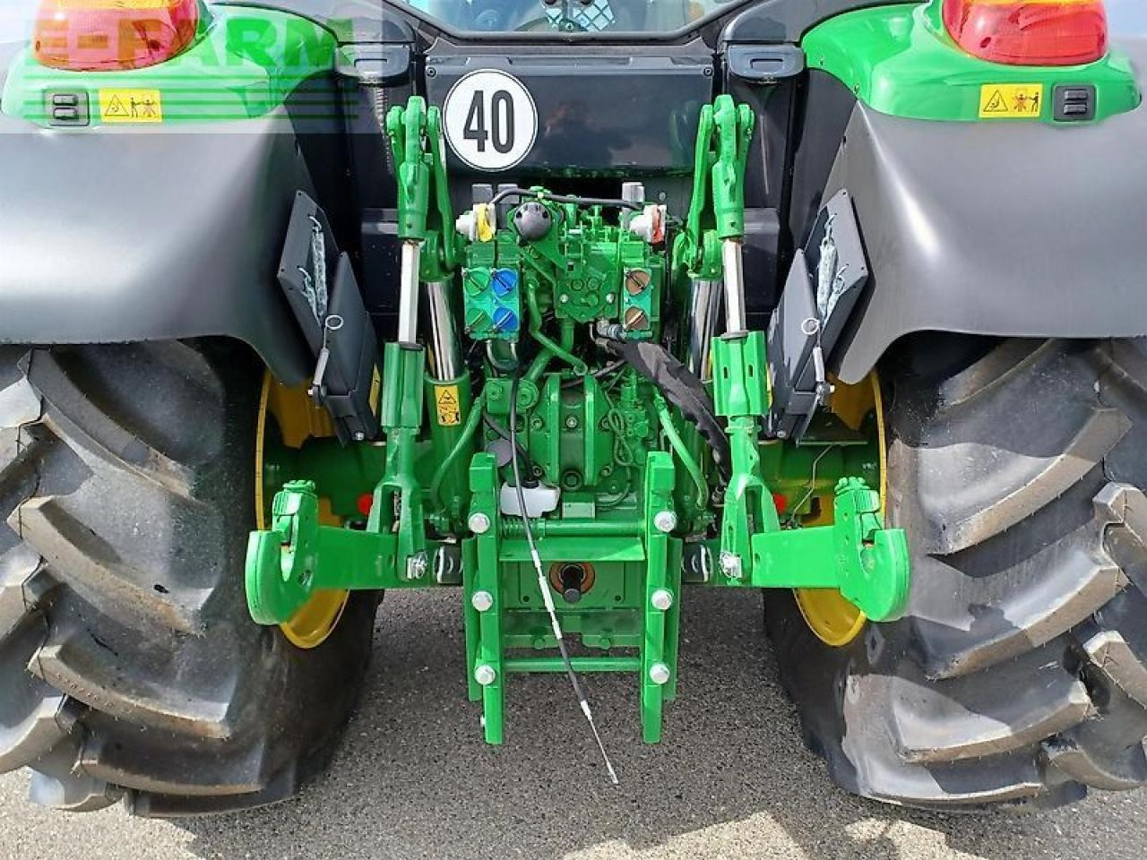 John Deere 6110m - Tractor: afbeelding 5 John Deere 6110m - Tractor: afbeelding 5