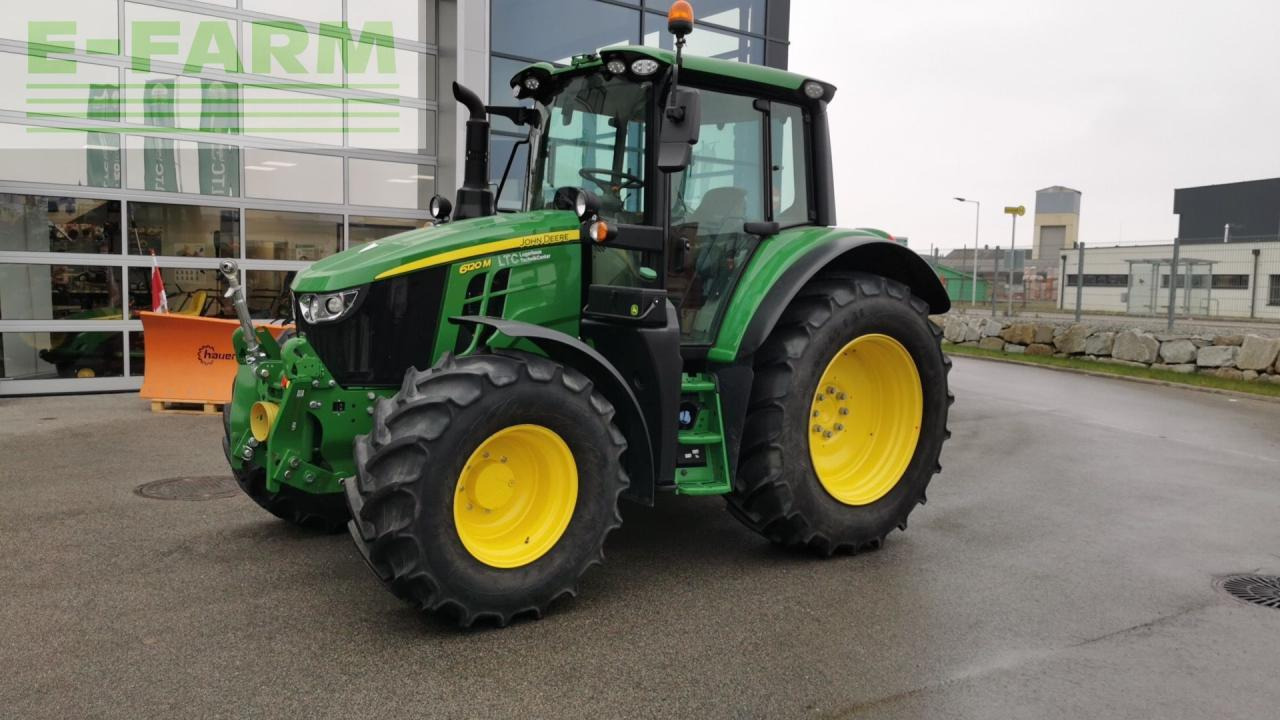 John Deere 6120M - Tractor: afbeelding 1 John Deere 6120M - Tractor: afbeelding 1