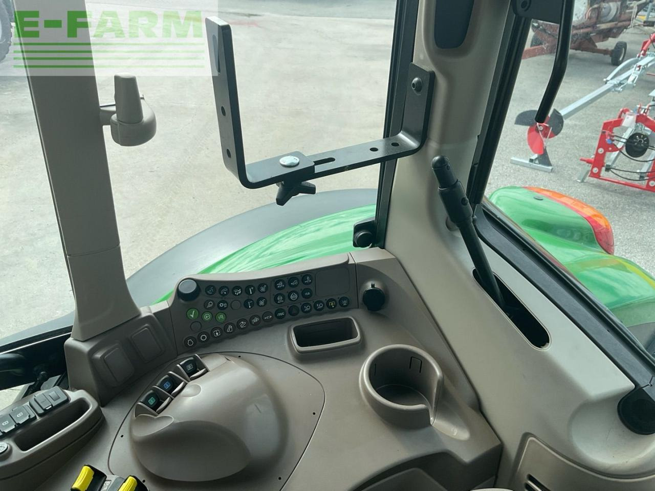 Tractor John Deere 6120M: afbeelding 23