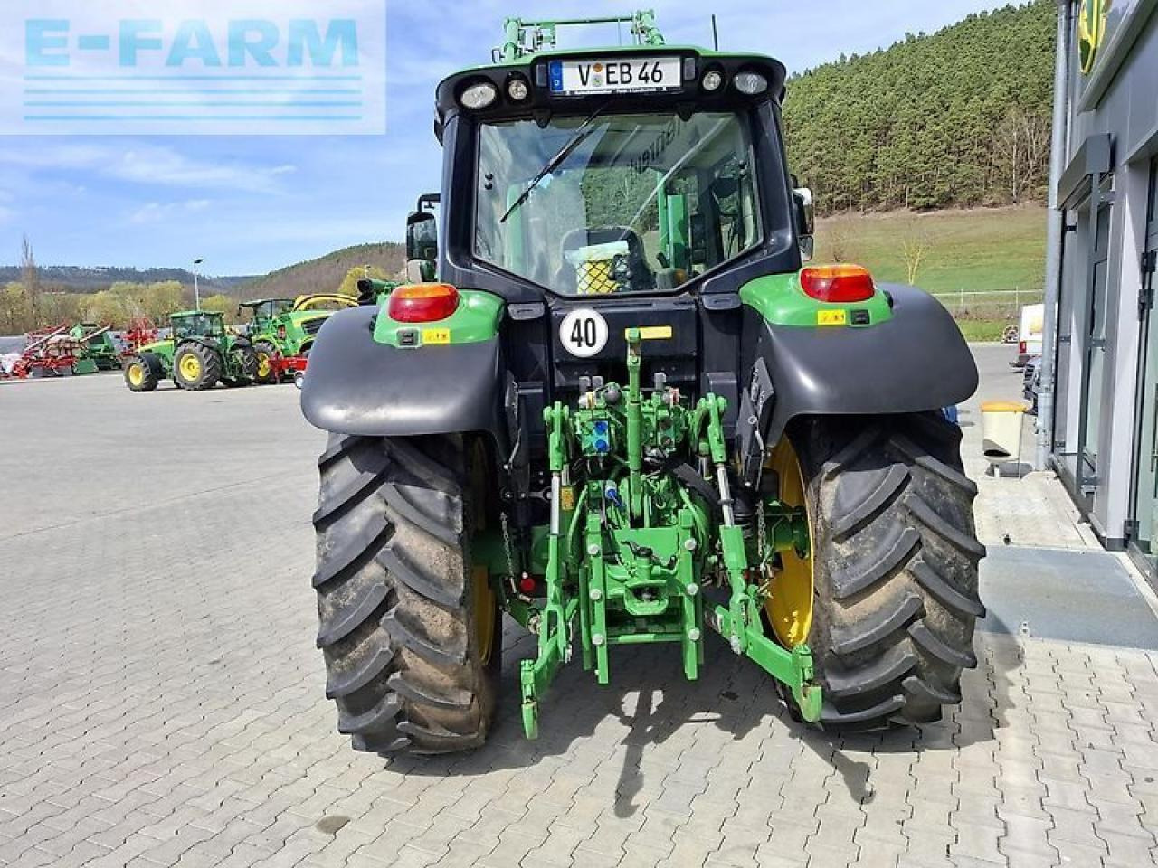 John Deere 6120m - Tractor: afbeelding 4 John Deere 6120m - Tractor: afbeelding 4