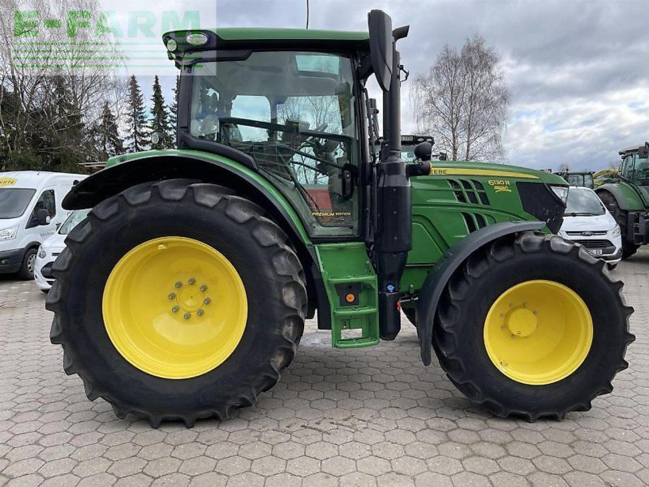 John Deere 6130r - Tractor: afbeelding 5 John Deere 6130r - Tractor: afbeelding 5