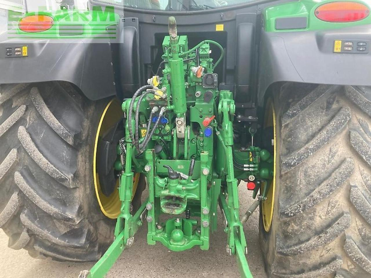 John Deere 6130r - Tractor: afbeelding 5 John Deere 6130r - Tractor: afbeelding 5
