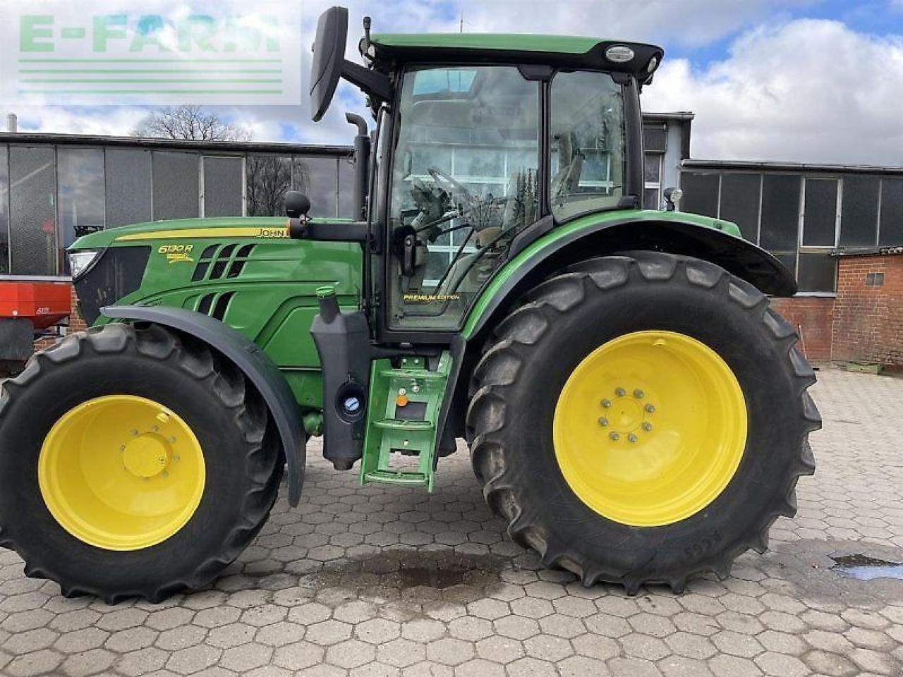 John Deere 6130r - Tractor: afbeelding 4 John Deere 6130r - Tractor: afbeelding 4