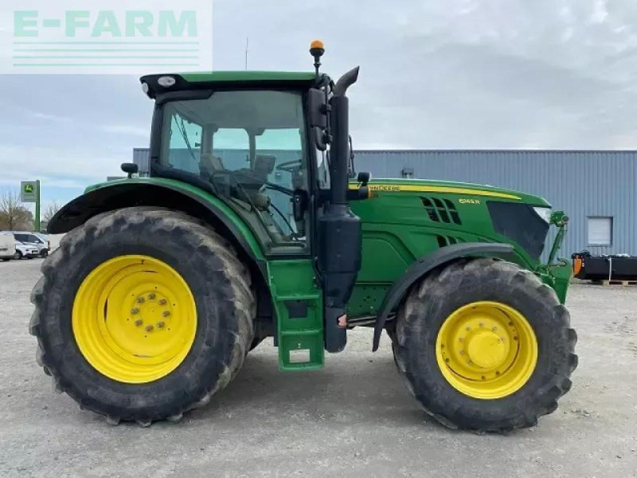 John Deere 6145r - Tractor: afbeelding 4 John Deere 6145r - Tractor: afbeelding 4