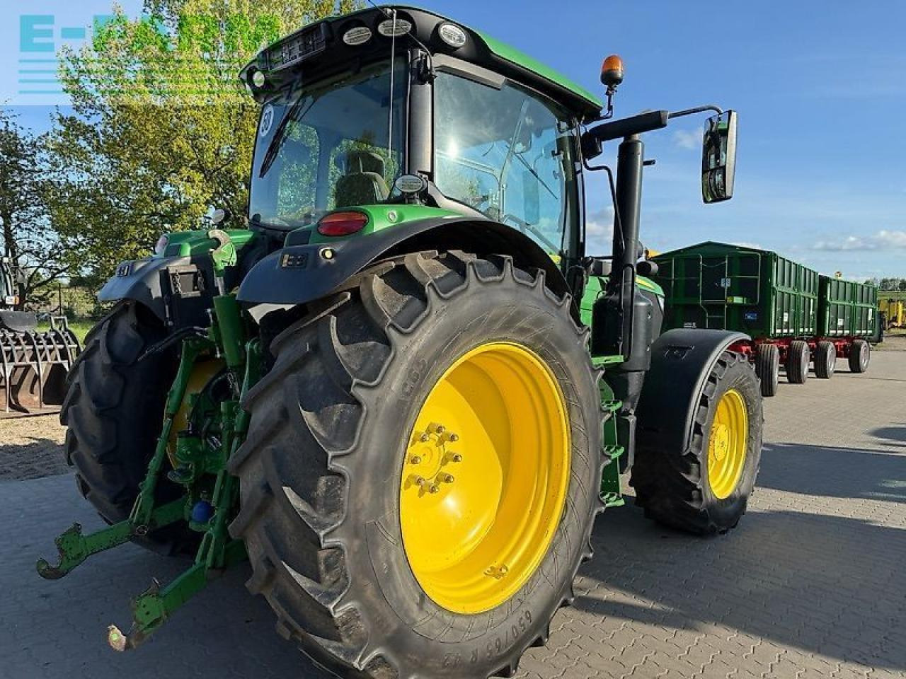 John Deere 6155r - Tractor: afbeelding 5 John Deere 6155r - Tractor: afbeelding 5