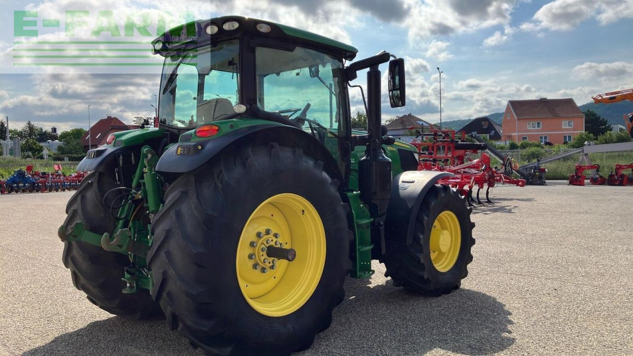 John Deere 6155r - Tractor: afbeelding 3 John Deere 6155r - Tractor: afbeelding 3