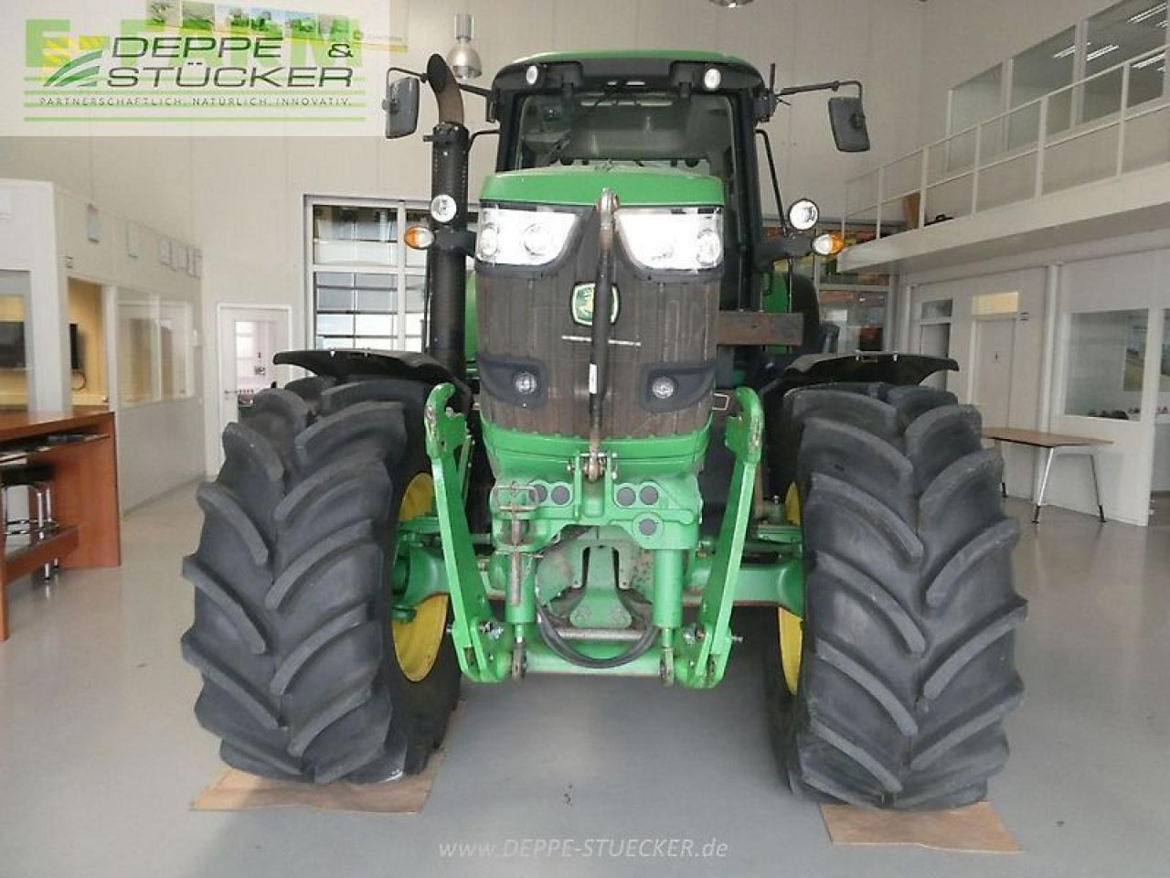 John Deere 6170m - Tractor: afbeelding 2 John Deere 6170m - Tractor: afbeelding 2