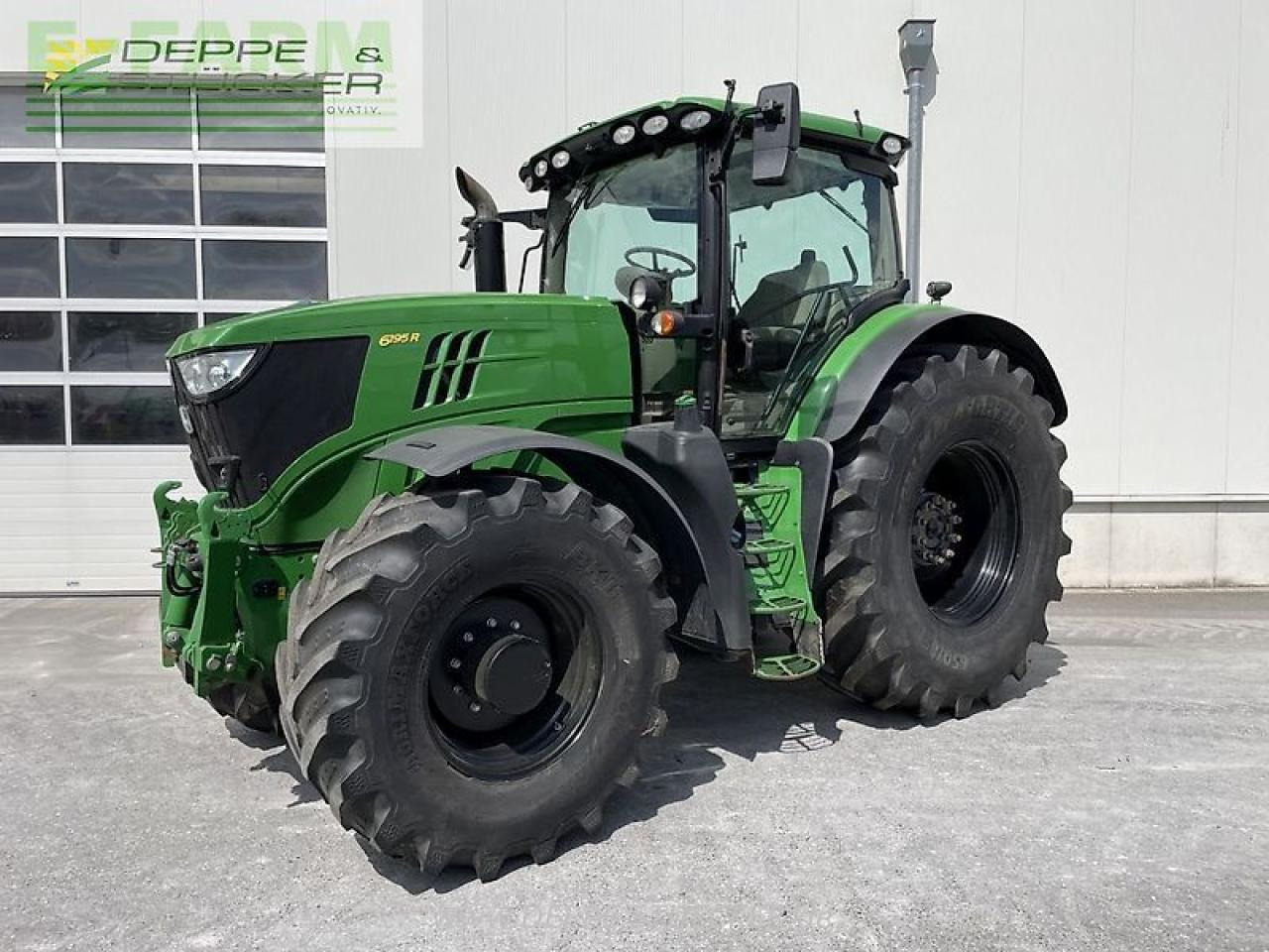 John Deere 6195r - Tractor: afbeelding 1 John Deere 6195r - Tractor: afbeelding 1