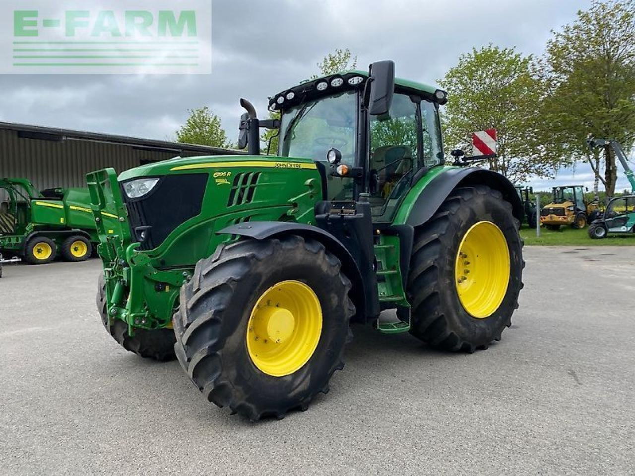 John Deere 6195r - Tractor: afbeelding 1 John Deere 6195r - Tractor: afbeelding 1