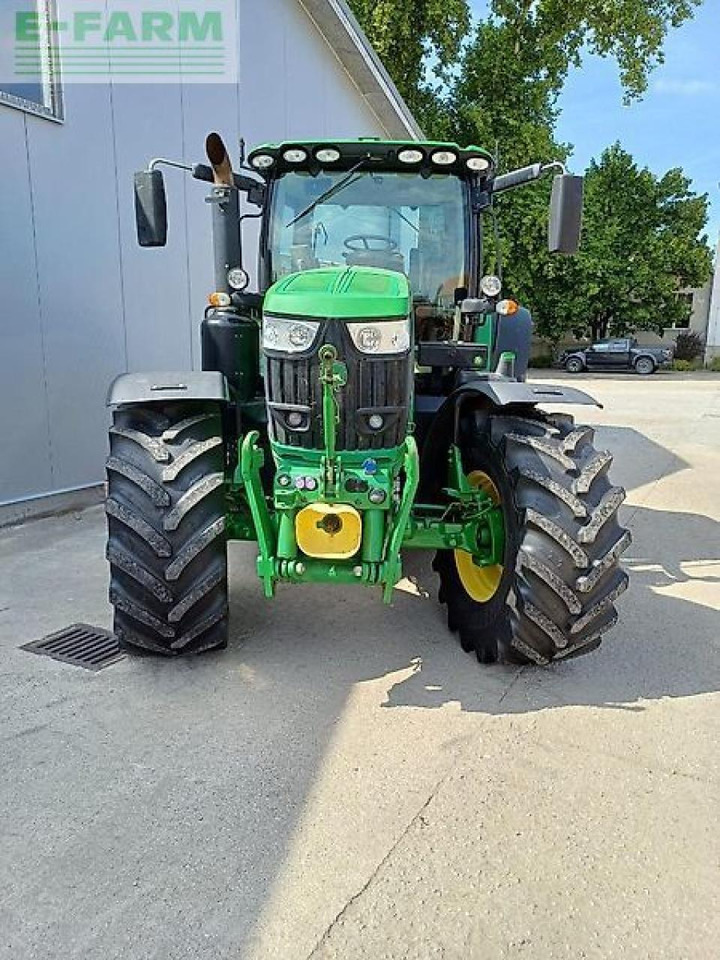 John Deere 6195r - Tractor: afbeelding 2 John Deere 6195r - Tractor: afbeelding 2