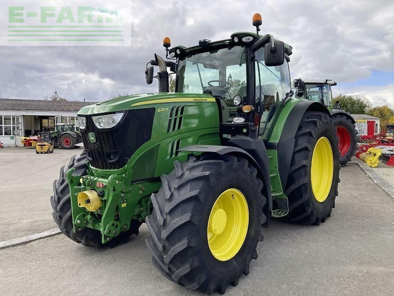 John Deere 6210 r directdrive - Tractor: afbeelding 4 John Deere 6210 r directdrive - Tractor: afbeelding 4