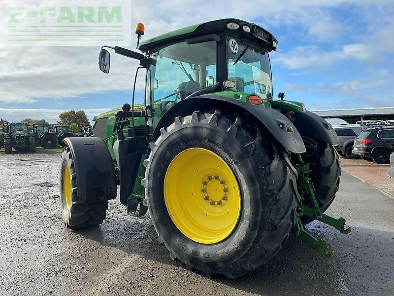 John Deere 6210r - Tractor: afbeelding 3 John Deere 6210r - Tractor: afbeelding 3