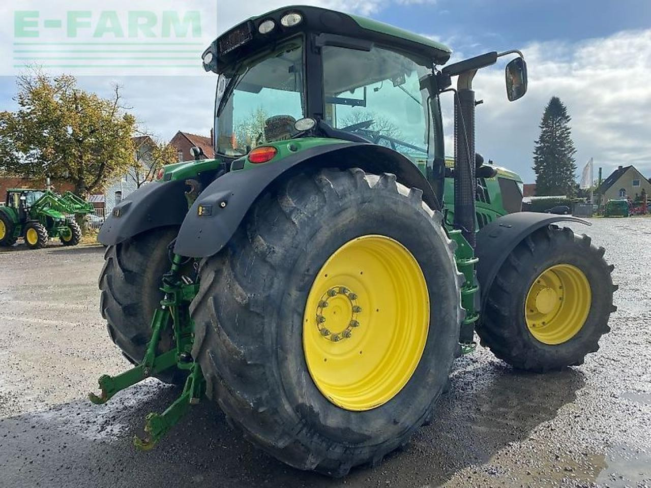 John Deere 6210r - Tractor: afbeelding 4 John Deere 6210r - Tractor: afbeelding 4