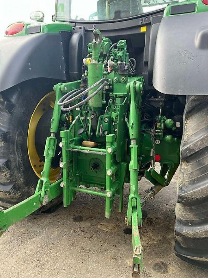 John Deere 6215 r - Tractor: afbeelding 4 John Deere 6215 r - Tractor: afbeelding 4