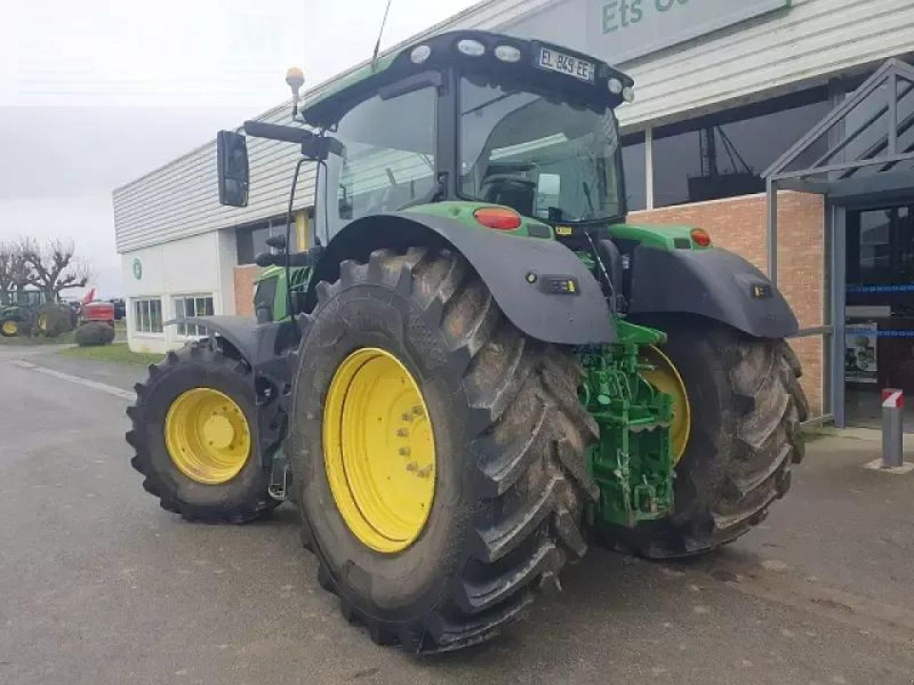 John Deere 6215r - Tractor: afbeelding 4 John Deere 6215r - Tractor: afbeelding 4
