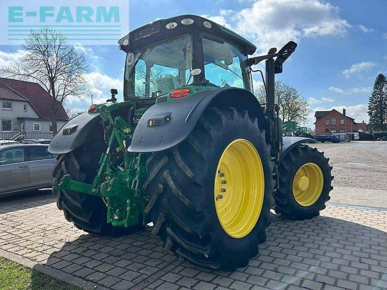 John Deere 6215r - Tractor: afbeelding 4 John Deere 6215r - Tractor: afbeelding 4