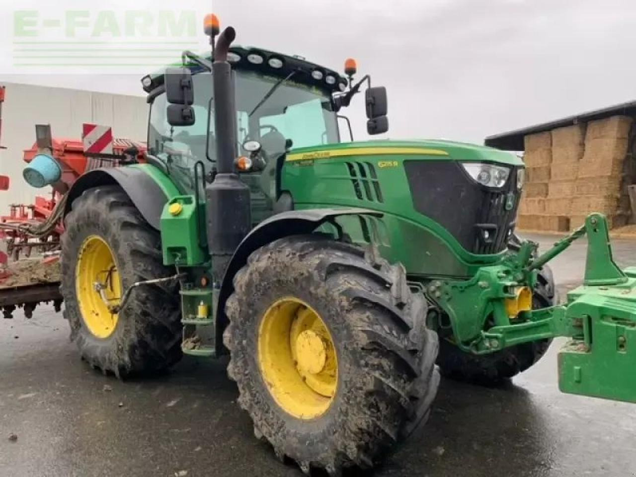 John Deere 6215r - Tractor: afbeelding 2 John Deere 6215r - Tractor: afbeelding 2