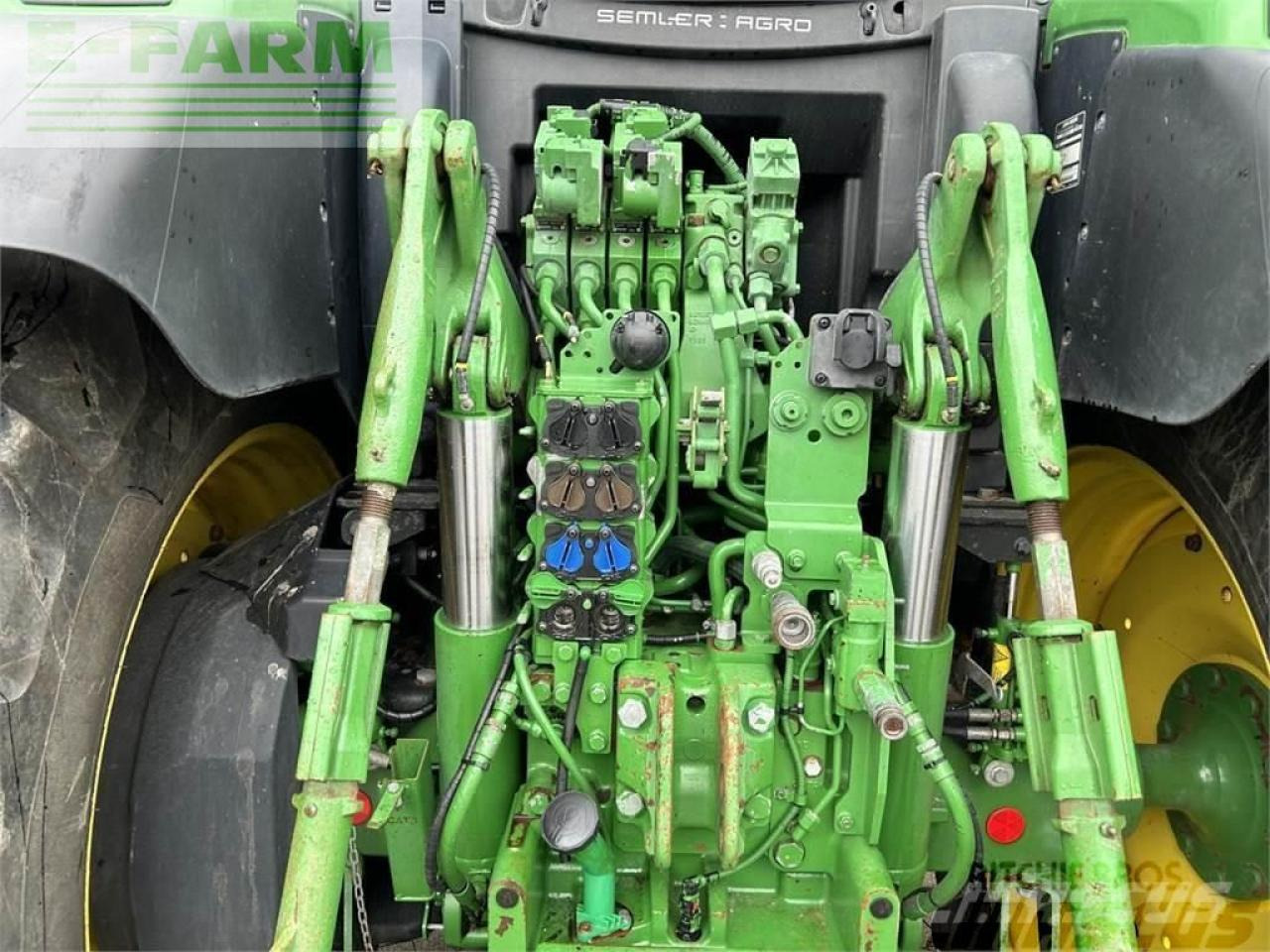 John Deere 6215r - Tractor: afbeelding 3 John Deere 6215r - Tractor: afbeelding 3
