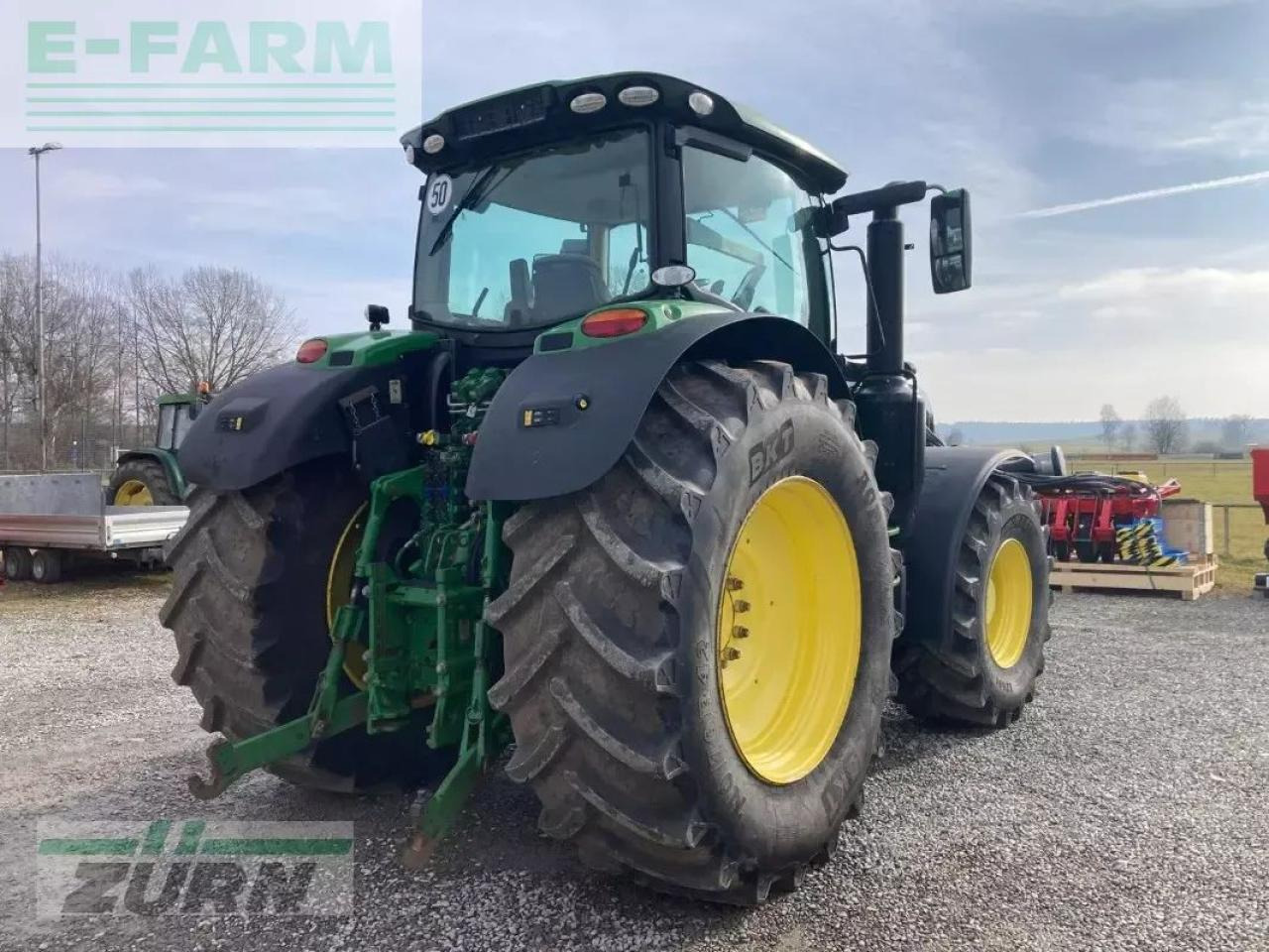 John Deere 6215r - Tractor: afbeelding 4 John Deere 6215r - Tractor: afbeelding 4