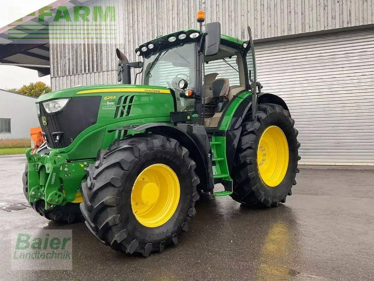 John Deere 6215r - Tractor: afbeelding 2 John Deere 6215r - Tractor: afbeelding 2